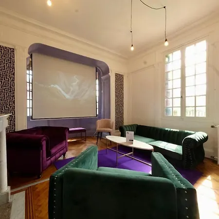 Semesterbostad Manoir Spacieux Proche Rouen - 14 Pers *