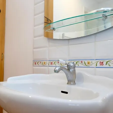 Semesterbostad Manoir Spacieux Proche Rouen - 14 Pers