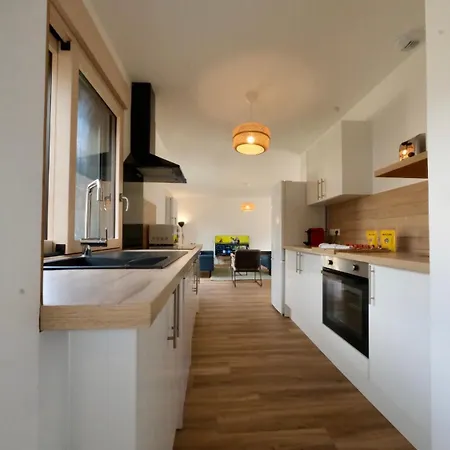 Semesterbostad Manoir Spacieux Proche Rouen - 14 Pers