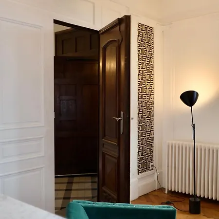 Manoir Spacieux Proche Rouen - 14 Pers