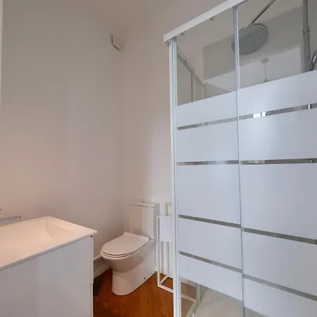 Manoir Spacieux Proche Rouen - 14 Pers Semesterbostad