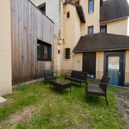 Manoir Spacieux Proche Rouen - 14 Pers Semesterbostad